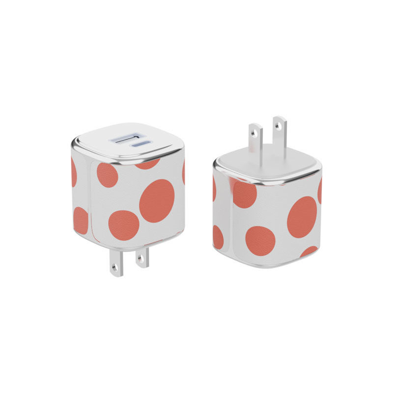 Pequeno carregador de parede tipo C carregador USB C com concha de couro Electro Plating Design